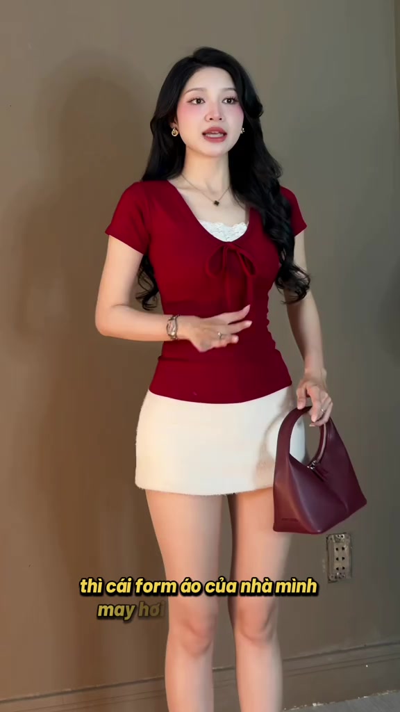 Áo Thun Kiểu Nữ Ngắn Tay Cổ V Phối Viền Ren Có Dây Thắt Nơ Xinh Xắn Chất Thun Cotton Mịn Co Giãn Mặc Mát Mẻ Mùa Hè | BigBuy360 - bigbuy360.vn