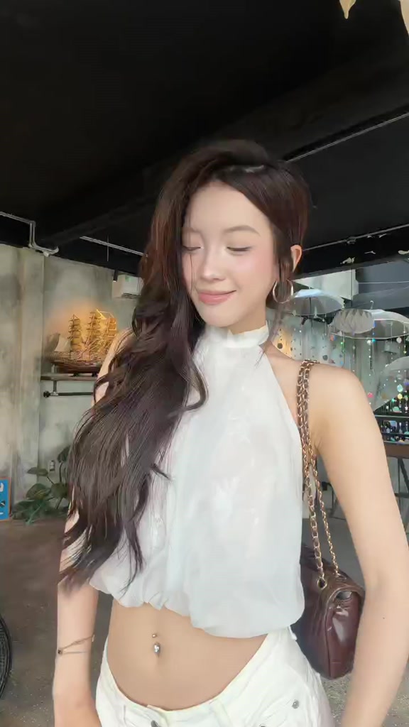 LIBEROSIS - Áo cổ yếm mix ren voan mỏng LENA TOP | BigBuy360 - bigbuy360.vn