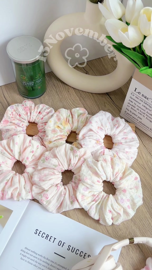 [SIÊU TO] Scrunchies Set Cột Tóc Vải Xô Muslin Hoạ Nhí Mới Xinh Xắn Dễ Thương Phồng To | BigBuy360 - bigbuy360.vn