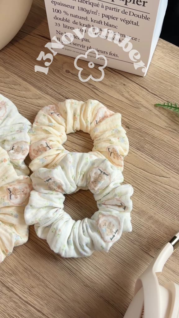 [SIÊU TO] Scrunchies Set Cột Tóc Vải Xô Muslin Hoạ Tiết Sọc Gấu Vintage Xinh Xắn Dễ Thương Phồng To | BigBuy360 - bigbuy360.vn