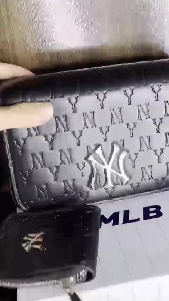 🔥HOT🔥 Túi MLB 2 CHI TIẾT chữ NY dáng vuông đen , trắng  dây đeo bản to size 20 hottren thời trang trẻ 2024 | BigBuy360 - bigbuy360.vn