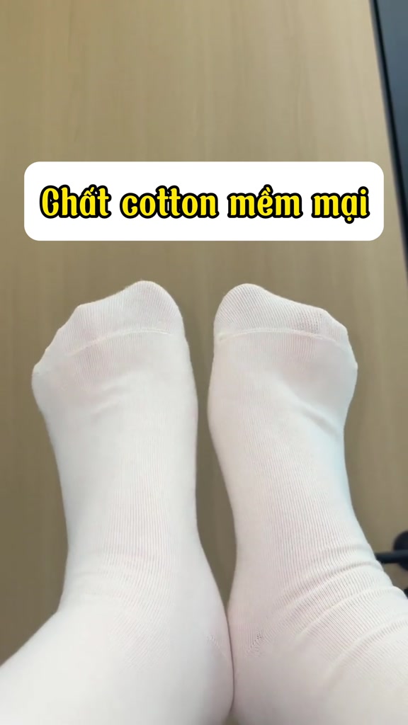 Tất cổ cao chất liệu cotton thoáng khí, phong cách basic dễ phối đồ - Cherry shop | BigBuy360 - bigbuy360.vn