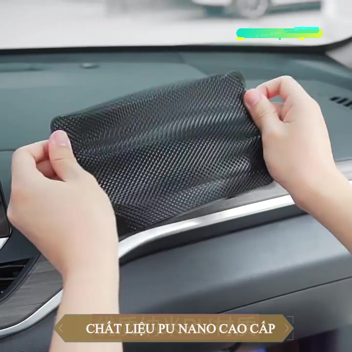 Miếng Chống Trượt Trên Taplo Ô Tô