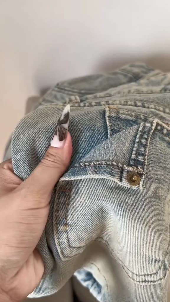 Chân váy jean , Quần giả váy lưng cao màu xanh dáng ngắn ôm túi tròn jeans QCCC mịn kèm quần trong ulzzang 90 | BigBuy360 - bigbuy360.vn