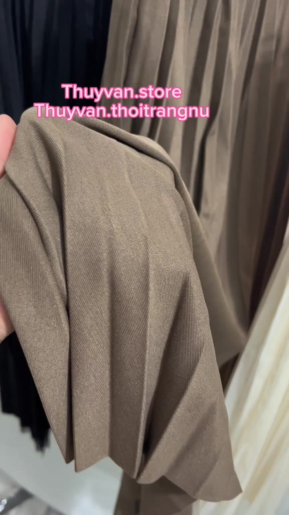 #2204 Chân váy xếp ly dáng dài voan mịn lót ly vải dày dặn