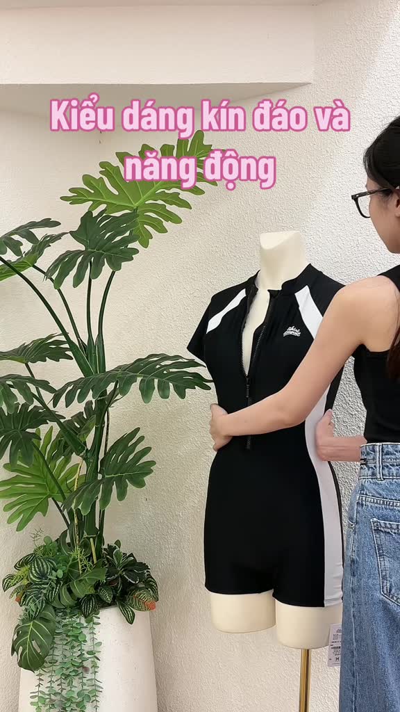 Đồ bơi Nữ BIKINI PASSPORT kiểu Một mảnh tay ngắn kín đáo có khoá - màu Đen - BS1001_BL | BigBuy360 - bigbuy360.vn