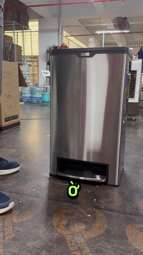 Thùng rác Fitis đạp lớn MEGA 40L