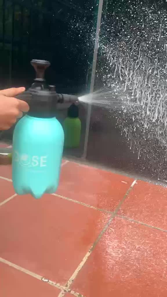 Bình phun bọt tuyết rửa xe, rửa kính cao cấp đa năng có khóa tự động rảnh tay tiện lợi