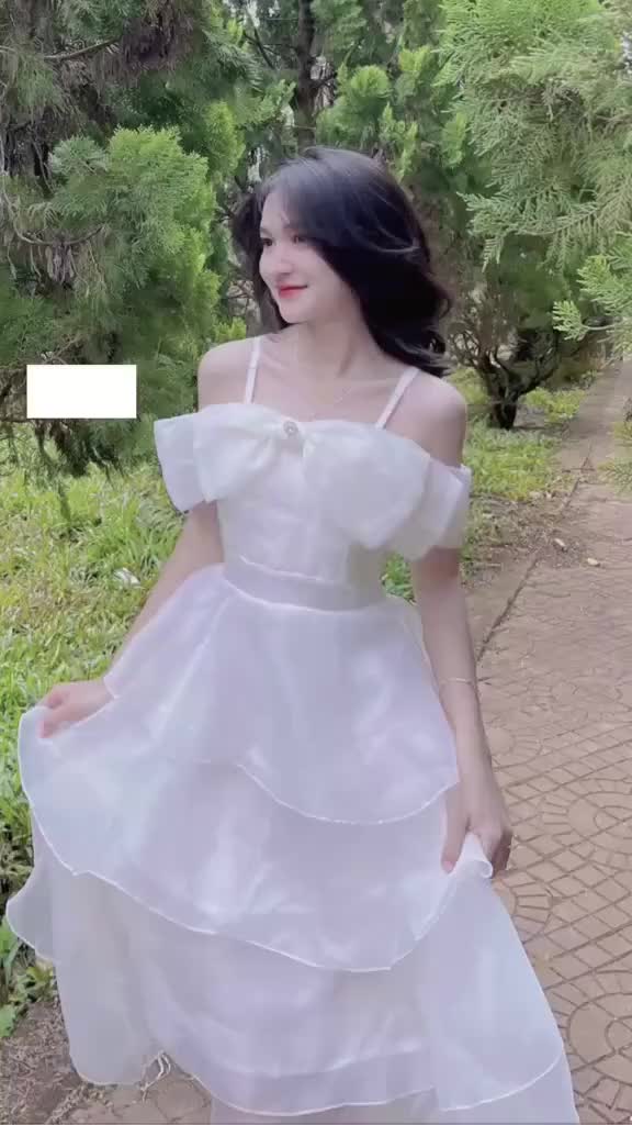 Váy voan nữ tiểu thư xếp tầng nơ ngực đính đá dáng dài maxi đi chơi đi tiệc cực xinh và dễ thương - LAMA | BigBuy360 - bigbuy360.vn