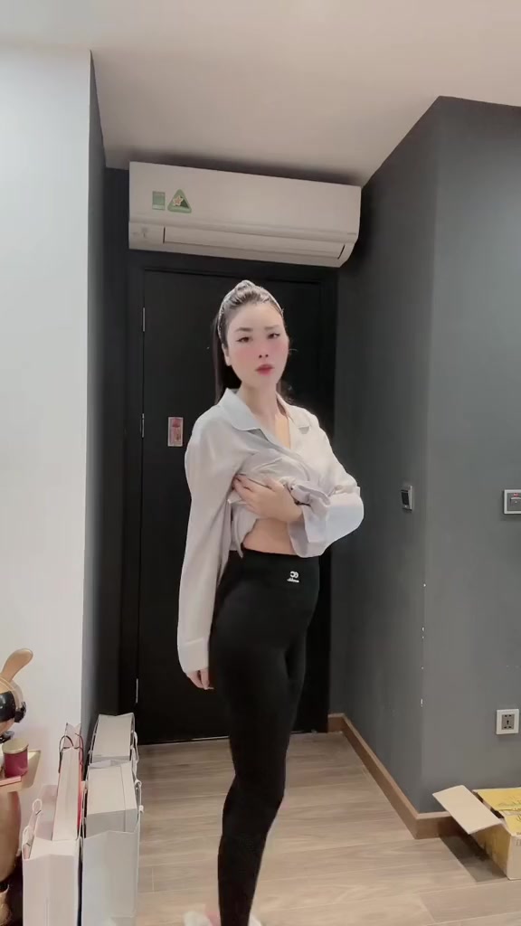 Quần legging dài ECOCHIC nữ cạp cao chất liệu su đúc định hình nâng mông dáng ôm co dãn A689 | BigBuy360 - bigbuy360.vn