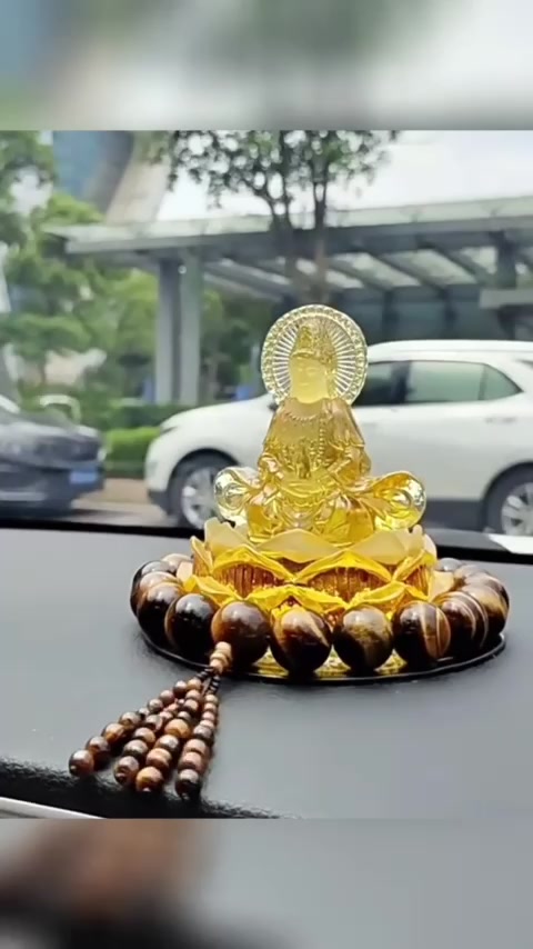 Tượng Phật Bà Quan Âm Tọa Đài Sen Đá Lưu Ly Cao Cấp