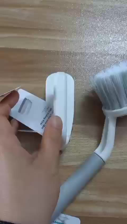 Bàn chải nhà tắm cán dài kirei (26cm) - Chất lượng tốt và lông bàn chải bền | BigBuy360 - bigbuy360.vn