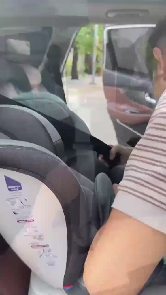 Ghế ô tô cho Bé Zaracos Cusco 6406 xoay 360 ISOFIX
