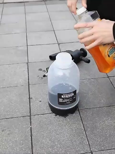 Bình xịt bọt tuyết rửa xe ô tô xe máy AutoX