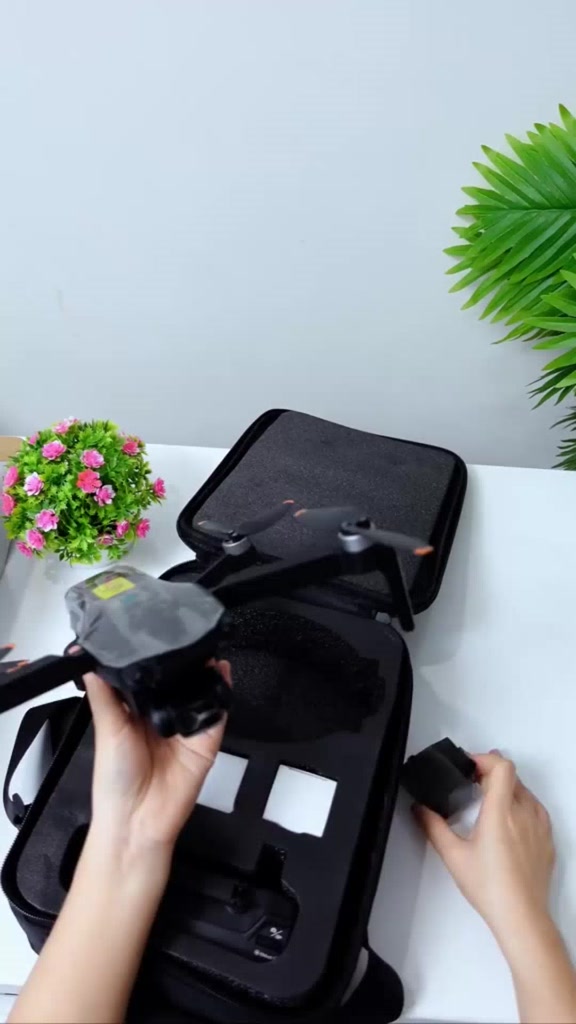 Flycam M218, flycam cao cấp có cảm biến tránh va chạm, gimbal chống rung 3 Trục, camera 4K sắc nét, thời lượng bay lâu | BigBuy360 - bigbuy360.vn