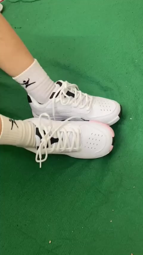 Giày cầu lông, giày pickleball Kawasaki B3324 chính hãng