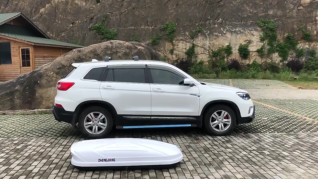 Cốp nóc ô tô 400L 450L 550L 750L dáng phi thuyền