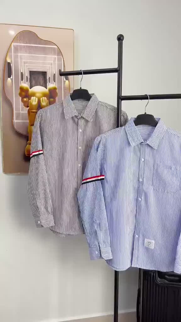 Áo Sơ Mi Thom Unisex Nam Nữ Kẻ Sọc Xanh Xám Dài Tay Ngắn Tay Vải Cao Cấp đi học đi chơi  Mẫu Hottrend xu hướng 2024