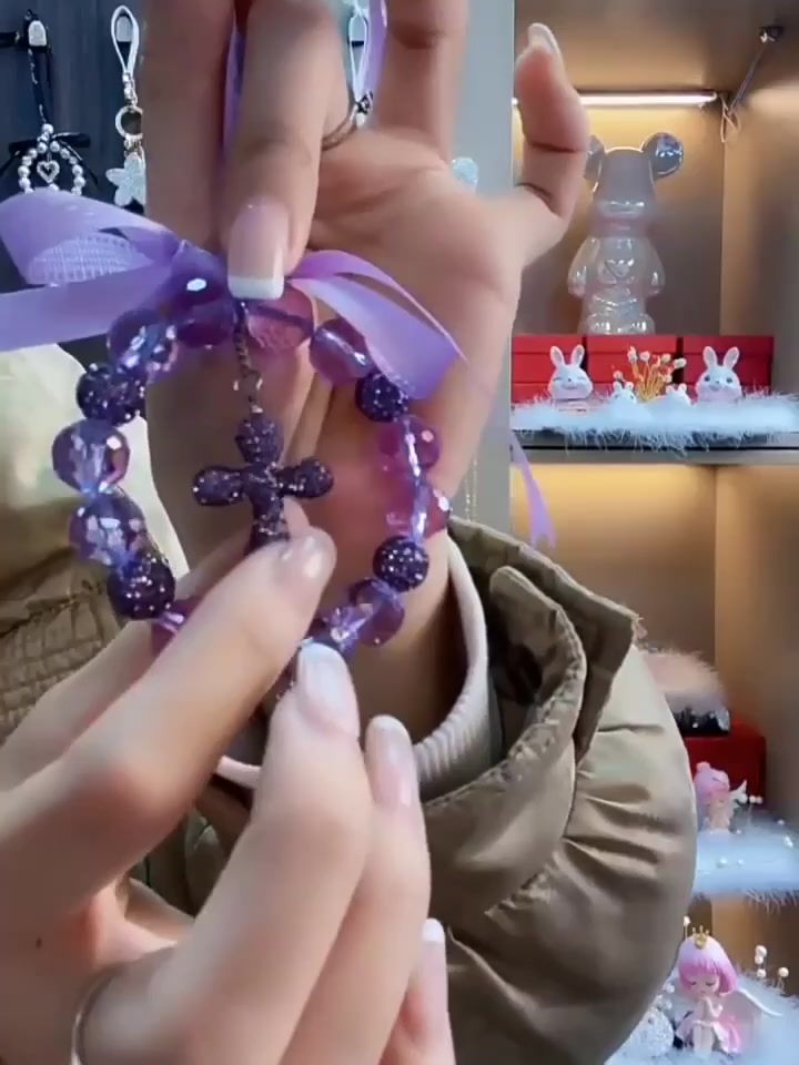 Dây treo gương chiếu hậu Thánh Giá màu tím