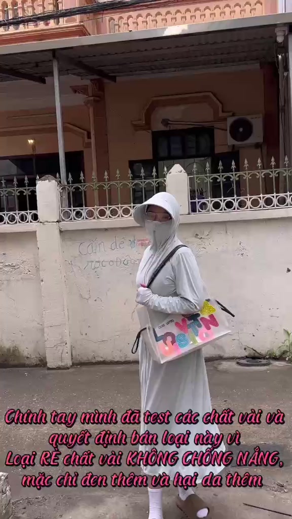 (Hàng QuảngChâu) Áo chống nắng,tia UV chất thun lạnh làm mát DÁNG SUÔNG đến 75kg dài cho nữ có mũ vành to | BigBuy360 - bigbuy360.vn