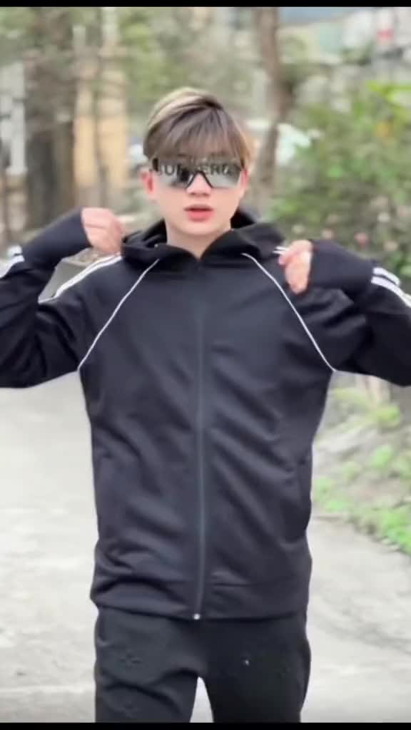 Áo Khoác Nắng Nam Nữ 2 sọc,Chất Poly Dày Dặn,Chống Tia UV,Trẻ Trung,Năng Động | BigBuy360 - bigbuy360.vn