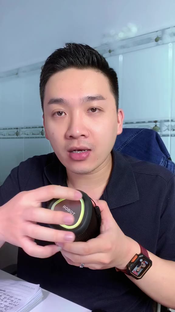 Loa Bluetooth Mini ROBOT RB120 Công Suất 5W Đèn Led RGB Hỗ Trợ Kết Nối Thẻ Nhớ, AUX Chính Hãng | BigBuy360 - bigbuy360.vn