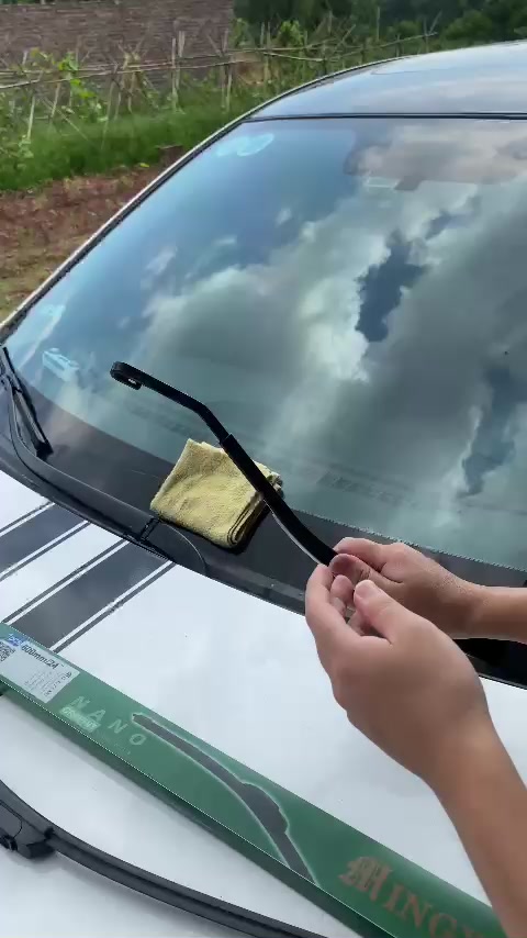 Cần Gạt Mưa Silicone Lưỡi Kép