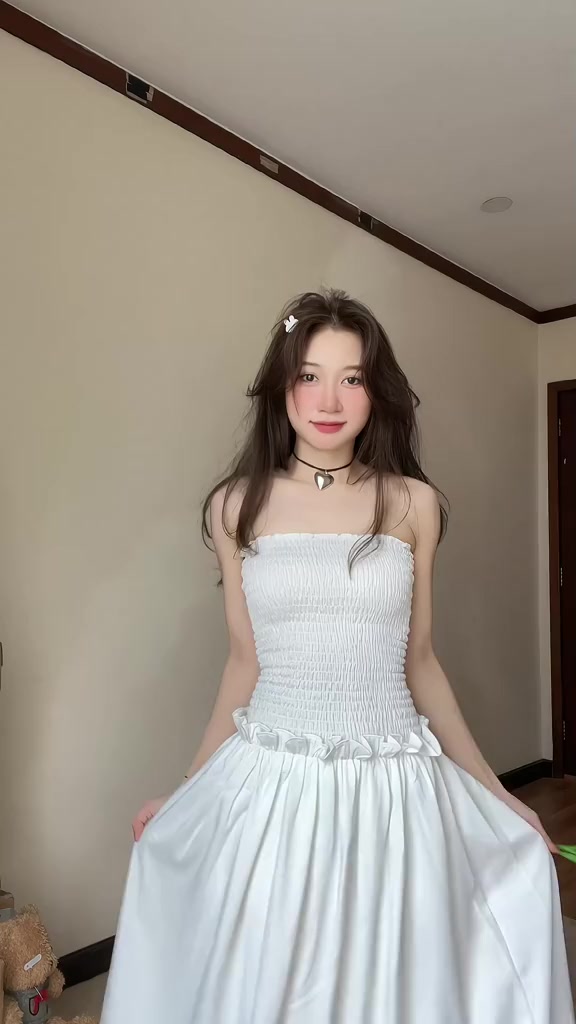 Đầm ống cúp ngực nhún thun dáng xòe trắng đen, đầm váy maxi bo chun dáng xòe thiết kế sang chảnh cho nàng đi biển-MP | BigBuy360 - bigbuy360.vn