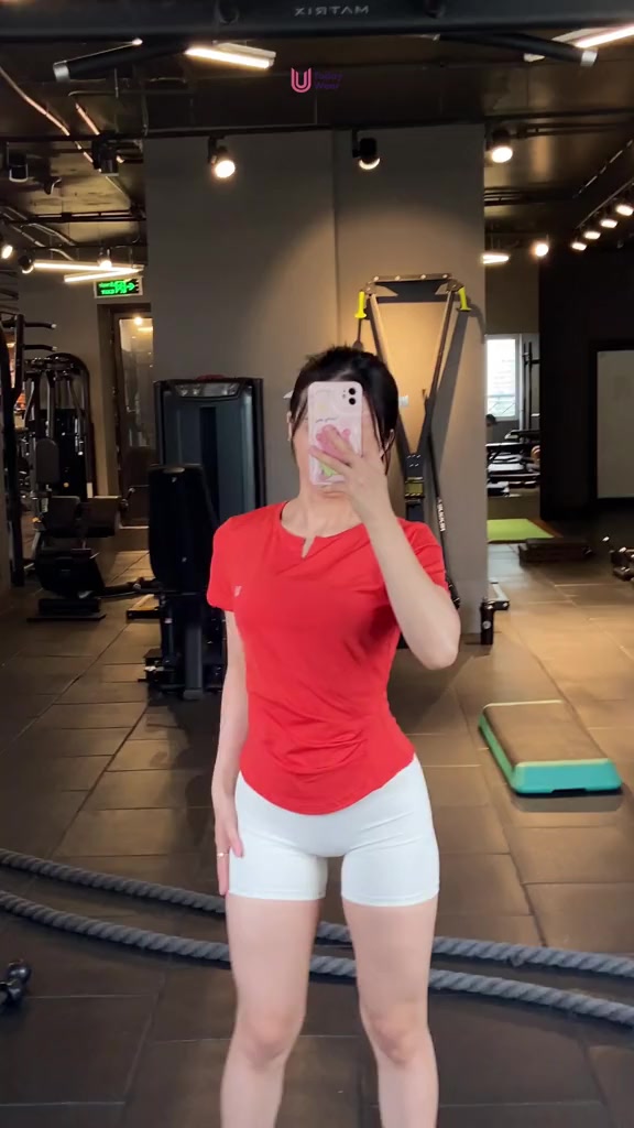 Áo tập gym yoga nữ Slimfit Tee cổ V ngắn tay chất liệu co giãn thấm hút mồ hôi Today U Wear | BigBuy360 - bigbuy360.vn