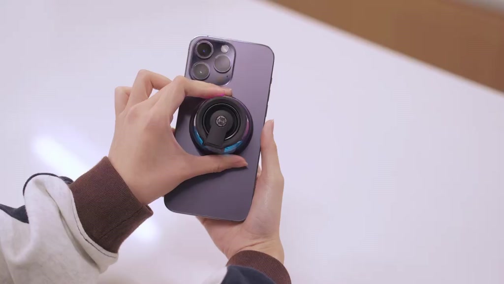 Loa Bluetooth Mini EDIFIER G200 | Tích Hợp Nam Châm | Thiết Kế Trong Suốt | Led RGB | Sử Dụng Tới 7H | Bảo Hành 15 Tháng | BigBuy360 - bigbuy360.vn