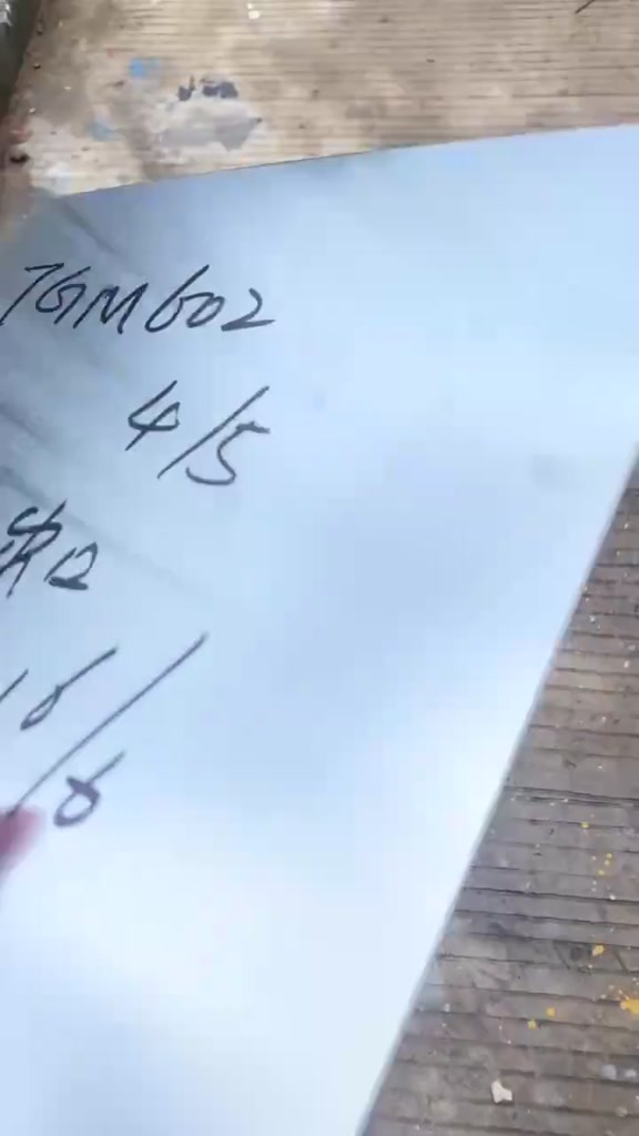 Keo Phủ Bóng 2K ESSE HS9600