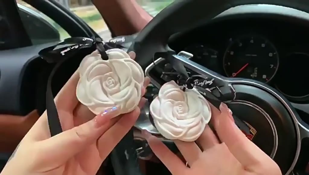 Sáp thơm treo xe hình hoa hồng, trang trí phòng