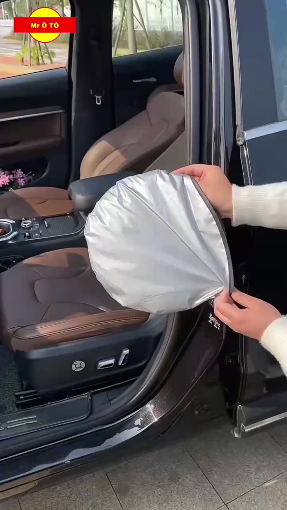 Tấm Che Nắng Kính Lái Ô Tô MR.ÔTÔ