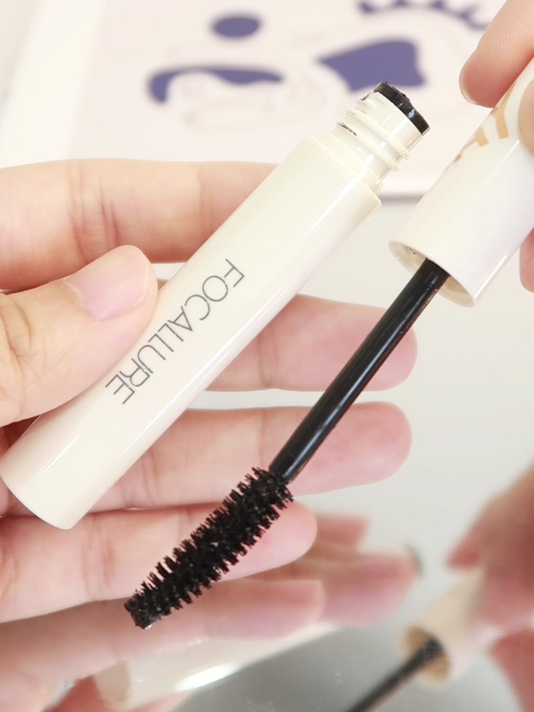 FOCALLURE Chuốt mi mascara chống thấm nước cong mi lâu trôi 4.5g | BigBuy360 - bigbuy360.vn