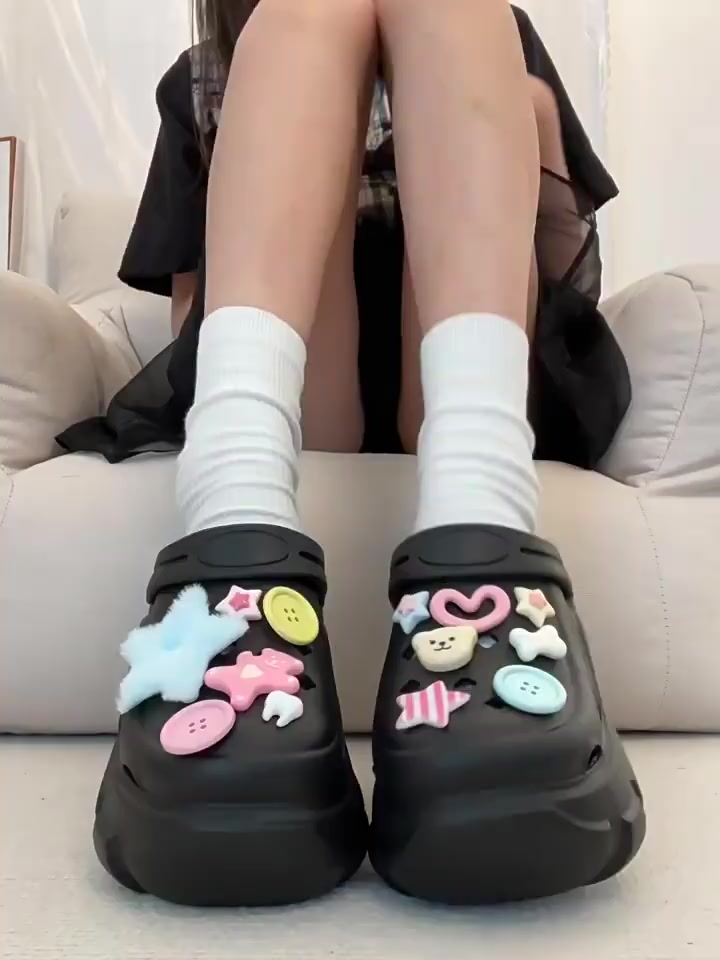 Dép nữ, Dép Cross đế cao 5cm, Dép Crocs nữ, Sticker Gấu ngôi sao cúc áo dễ thương | BigBuy360 - bigbuy360.vn