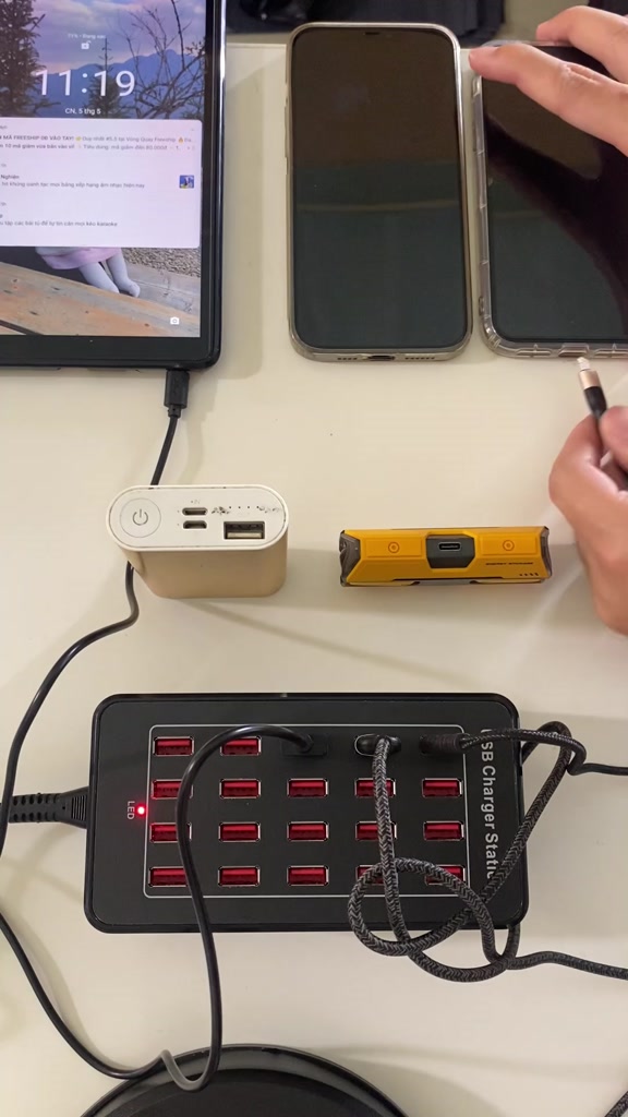 Bộ sạc thông minh 10 cổng, 20 cổng, 30 cổng