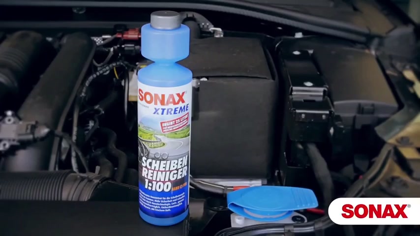 Nước rửa kính xe ô tô cao cấp - SONAX Xtreme ClearView 271141 250ml