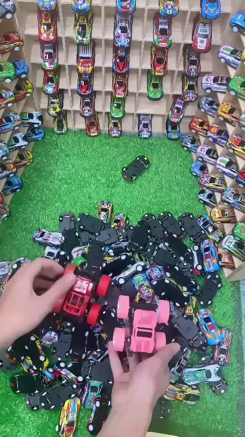 Gợi ý các mẫu thùng ô tô đồ chơi bé gái đáng mua