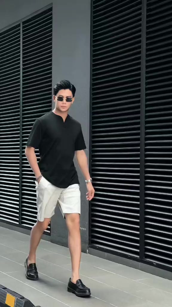 Áo thun tay ngắn cổ tròn xẻ V nam nữ cotton interlock 250gsm LADOS-9141 chất dày dặn, thấm hút, phong cách trẻ trung | BigBuy360 - bigbuy360.vn