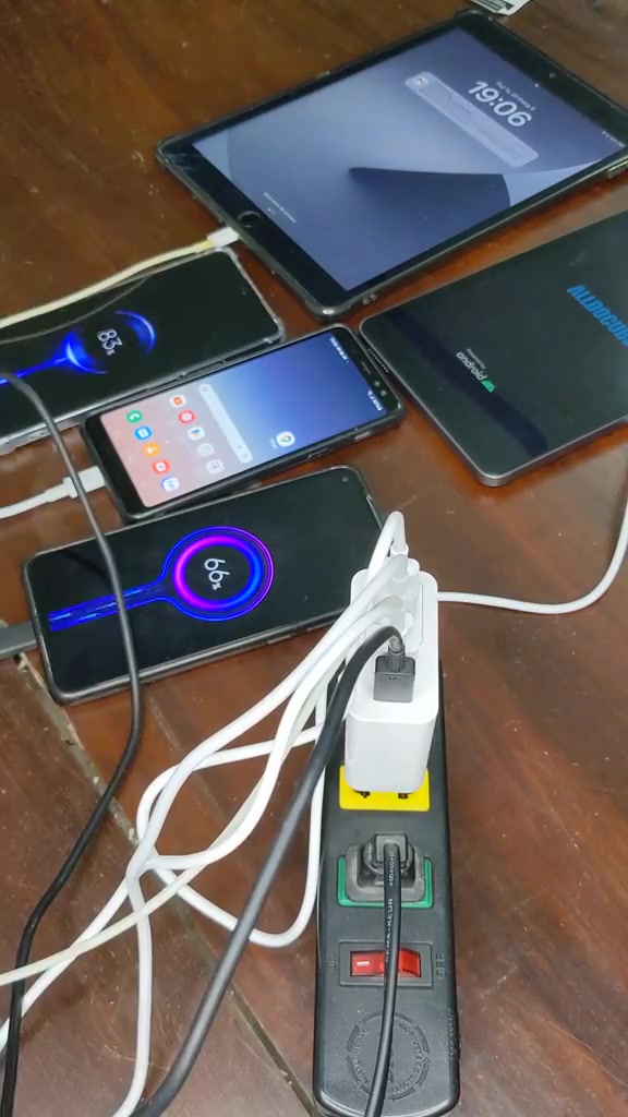 Củ Sạc Nhanh 120W 5 cổng GaN