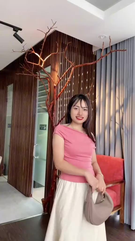 Áo kiểu trễ vai nữ phong cách tiểu thư LENOGI thanh lịch chất thun tăm lạnh co dãn dễ phối đồ M310 | BigBuy360 - bigbuy360.vn