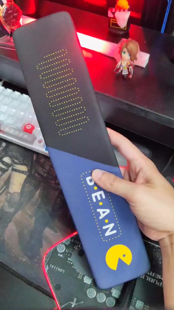 Kê tay bàn phím Silicon siêu mềm, đàn hồi tốt, giúp chống mỏi khi gõ bàn phím trong thời gian dài | BigBuy360 - bigbuy360.vn
