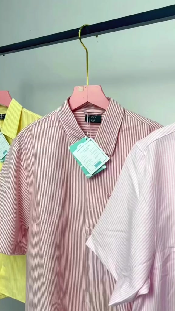 ÁO SƠ MI/SHIRT TAY NGẮN ĐÓNG NÚT UNISEX NAM NỮ FORM ÂU RAGE OF THE SEA(ROTS STUDIO)"SỌC CARO LOGO CHỮ R TAY NGẮN CÓ TÚI" | BigBuy360 - bigbuy360.vn