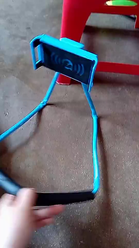 Giá Đỡ Điện Thoại Đeo Cổ Linh Hoạt – Tự Do Tay, Bảo Vệ Cổ – Dùng Được Cho Máy 3.5 đến 6.3inch | BigBuy360 - bigbuy360.vn