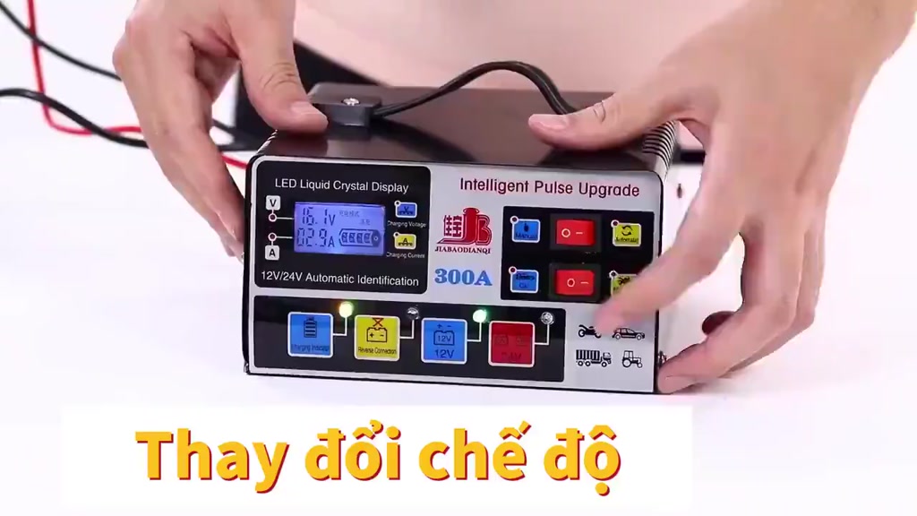 12v/24v 400A 800A Sạc bình ắc quy ô tô xe máy