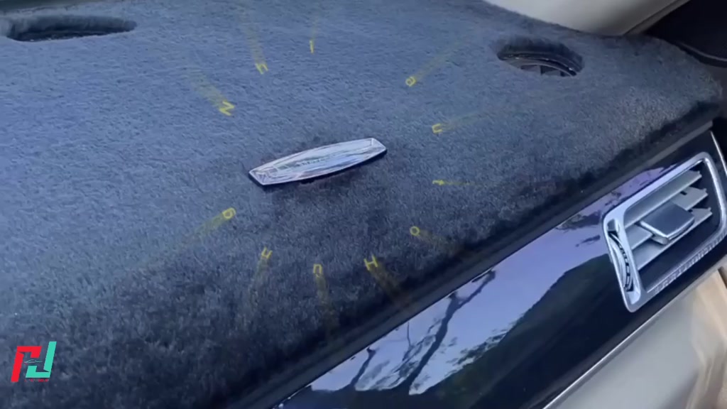 Taplo Nhung Tuyết các hãng xe KIA VINFAST và MÍTSHUBISHI,độ dày 12mm , hàng Việt Nam chất lượng cao.