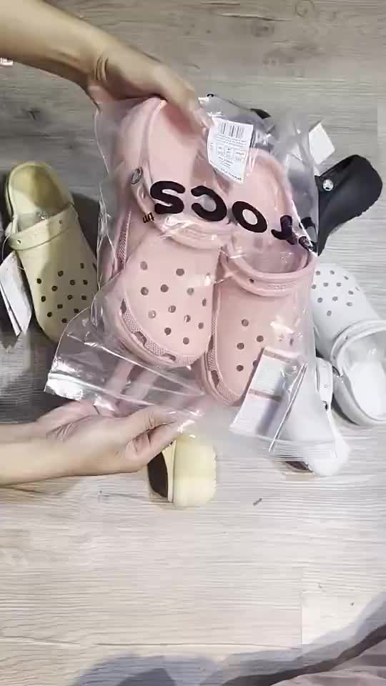 Dép Sục Nữ Cross Hàng Cao Cấp Đế 5cm Đúc Nguyên Khối Tặng Kèm 6 Sticker Ngẫu Nhiên . Dép Nữ Classic Clog Siêu Êm | BigBuy360 - bigbuy360.vn