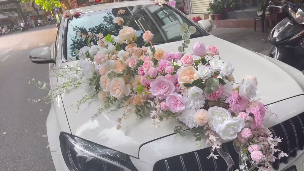 Gợi ý các mẫu hoa dán xe ô tô đẹp và độc đáo