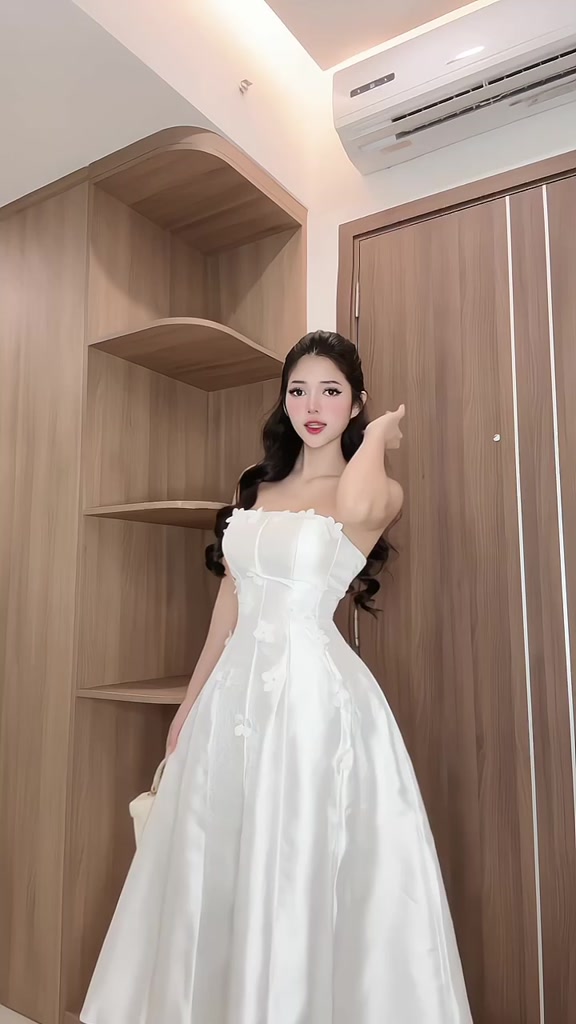 Đầm nữ thiết kế cúp xòe đính hoa đầm dự tiệc thanh lịch Pin Dress | BigBuy360 - bigbuy360.vn