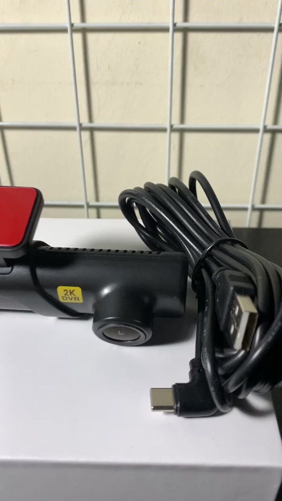 Camera hành trình ô tô Q3 - Chỉ cam trước- Kết nối wifi xem qua điện thoại | BigBuy360 - bigbuy360.vn